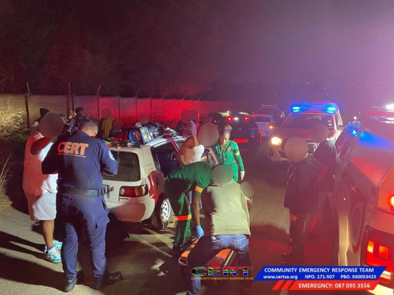Emergency responders assisting a shooting victim during a late-night operation in Raslouw, Centurion.