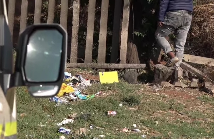 A lifeless body of a male in Isithama Section, Tembisa